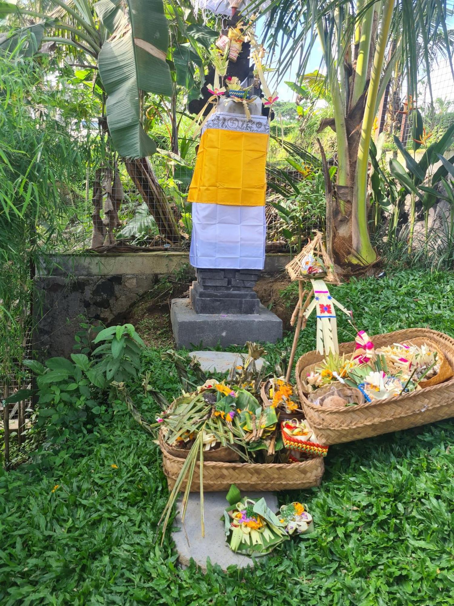 Rumah Guci Ubud Exterior foto